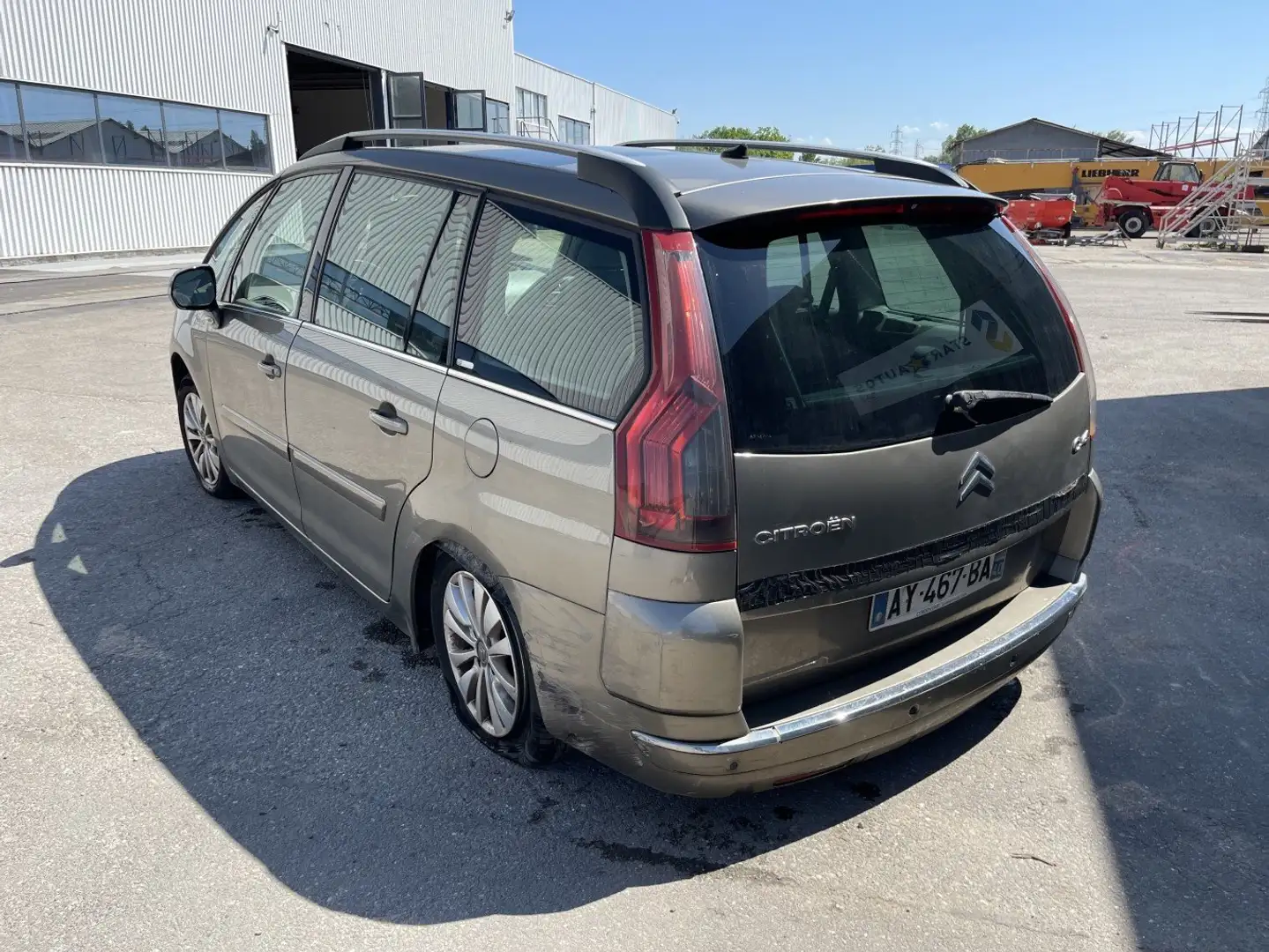 Citroen Grand C4 Picasso Grand C4 Picasso HDi 138 FAP Exclusive A Brun - 2