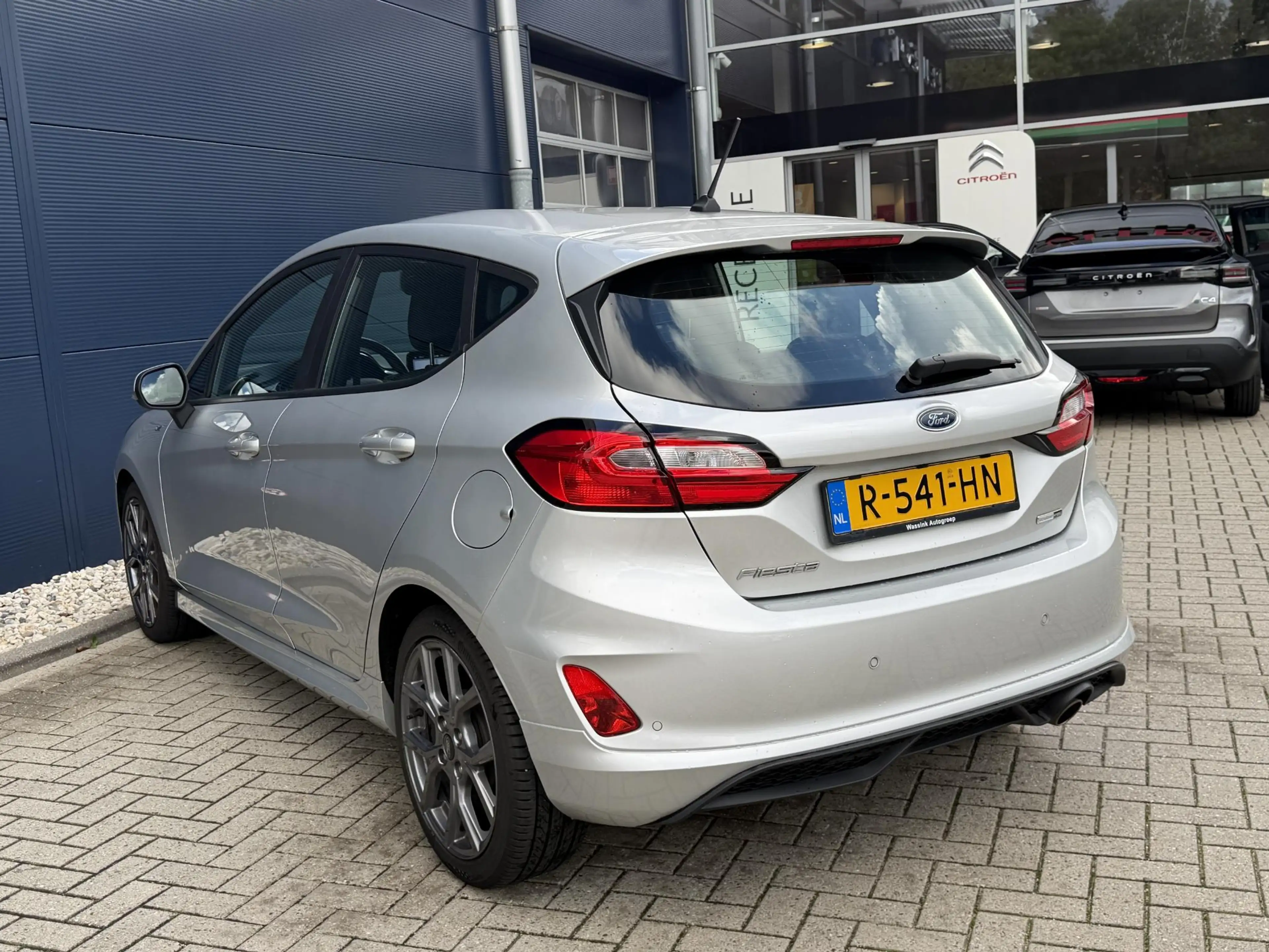 Ford Fiesta 1.0 EcoBoost Hybrid ST-Line | Climate Control | Cr — photo 4