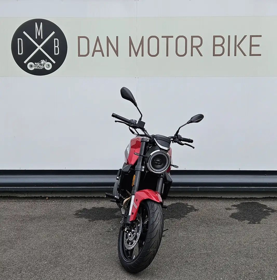 Moto Morini Seiemmezzo Blanc - 2