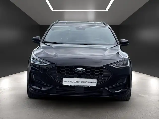 Ford Focus view 9
