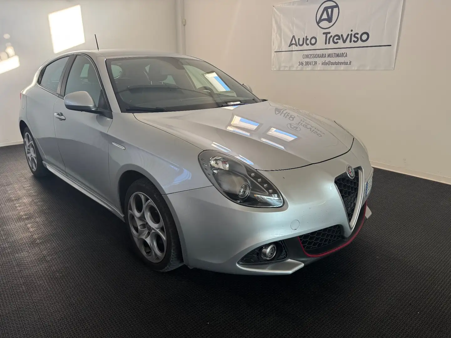 Alfa Romeo Giulietta Giulietta 1.6 JTDm 120 CV Super Grigio - 1