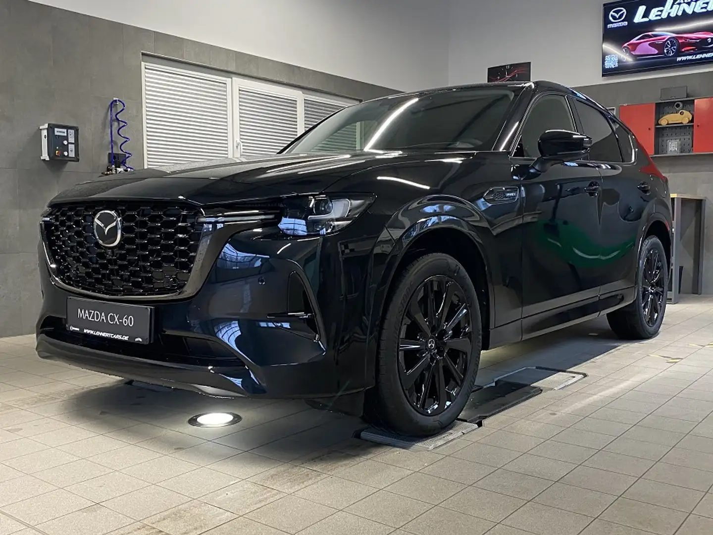 Mazda CX-60 e-SKYACTIV PHEV HOMURA CON-P DRI-P COM-P Schwarz - 1