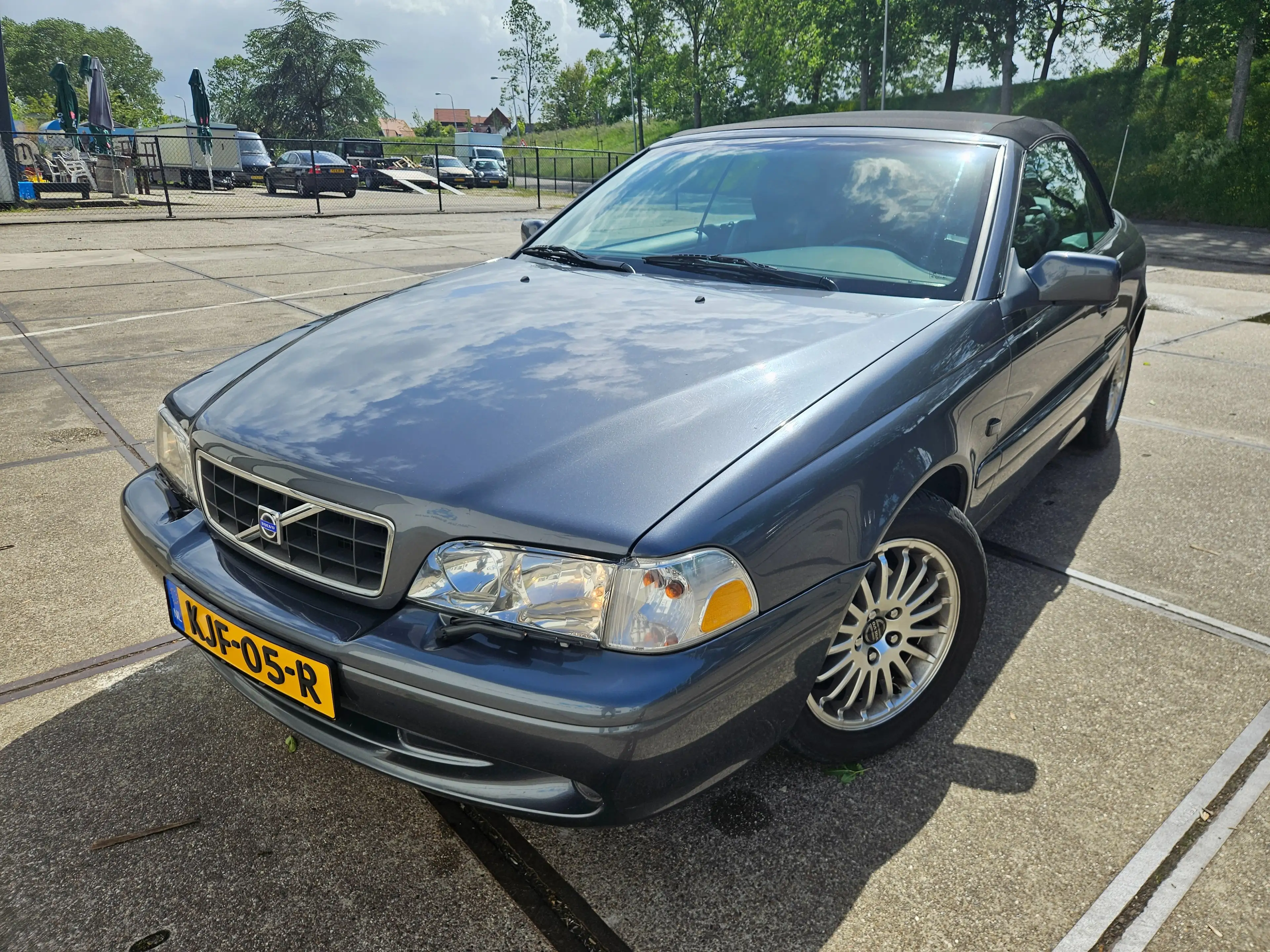 Volvo C70 2.0 T Automaat — photo 2