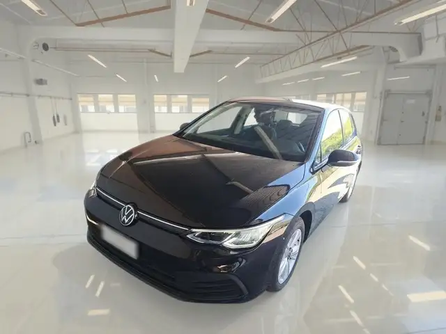 Volkswagen Golf VIII 2.0 TDI SCR 85KW LIFE 5 PORTE BERLINA