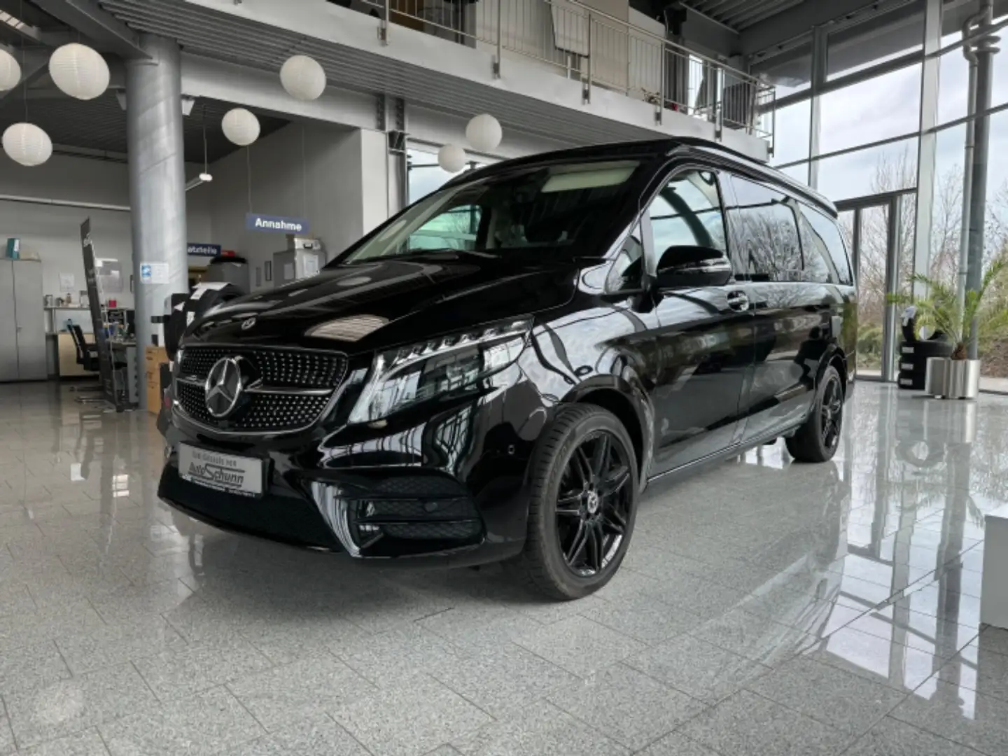 Mercedes-Benz V 300 d 4-Matic Marco Polo+AIRMATIC+360°+AMG Nero - 1