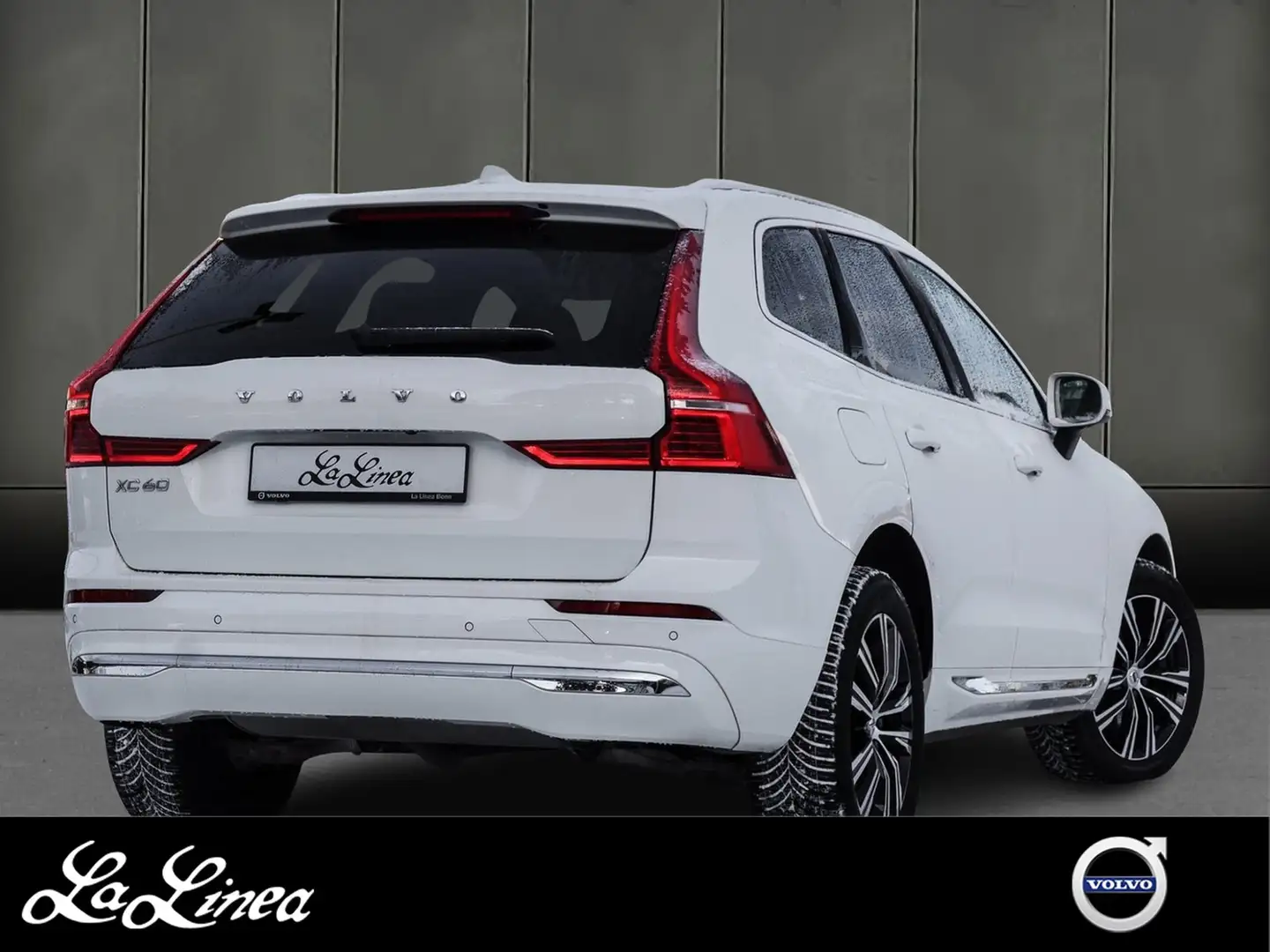 Volvo XC60 B4 Diesel AWD Inscription Aut. Navi*PDC*LED Weiß - 2