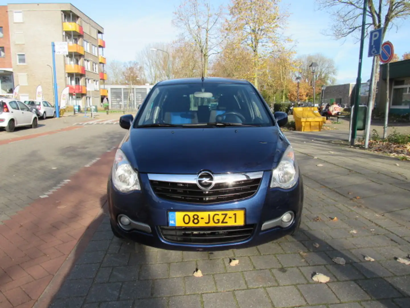 Opel Agila 1.2 16V 63KW Enjoy Airco Bleu - 2