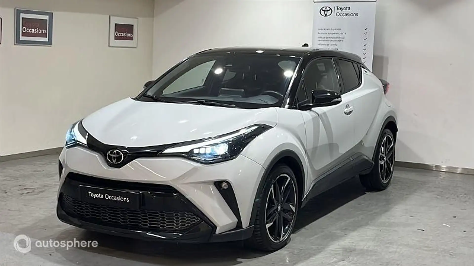 Toyota C-HR 122h GR-Sport 2WD E-CVT MY22 - 1