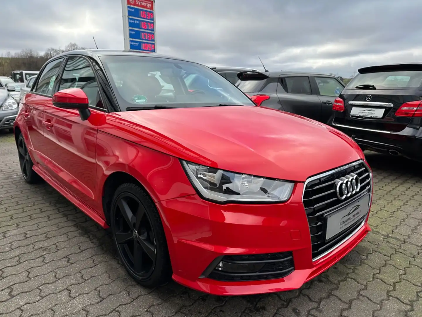 Audi A1 Sportback*S-LINE*NAVI*ALU*EURO 6* Rot - 1