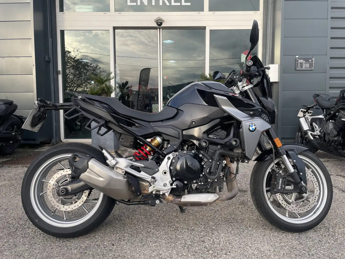 BMW F 900 R Noir - 1