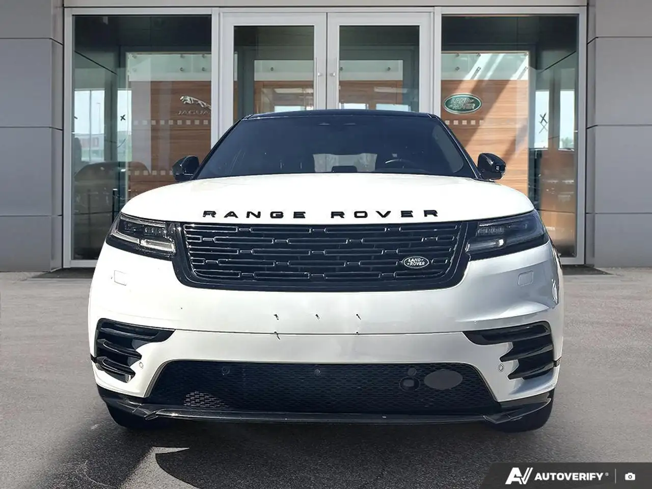 Land Rover Range Rover Velar снимка Land Rover Range Rover Velar