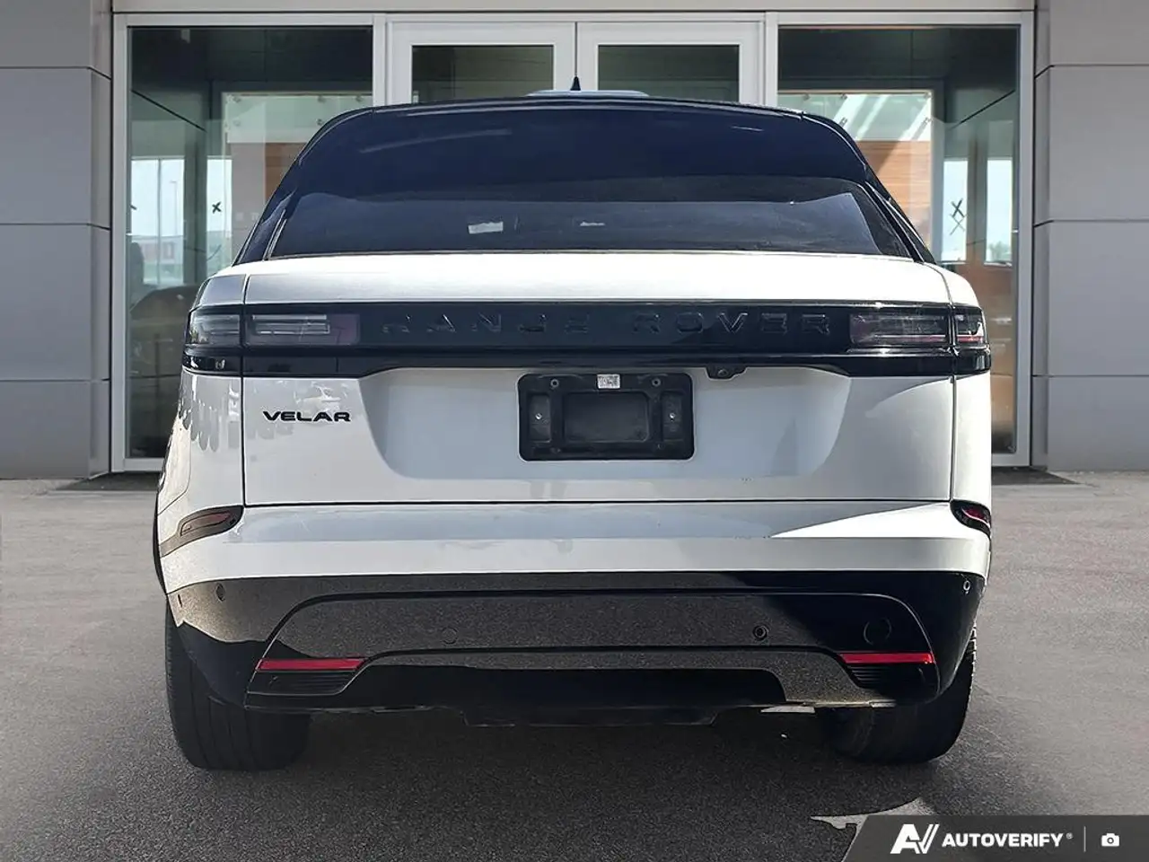 Land Rover Range Rover Velar снимка Land Rover Range Rover Velar