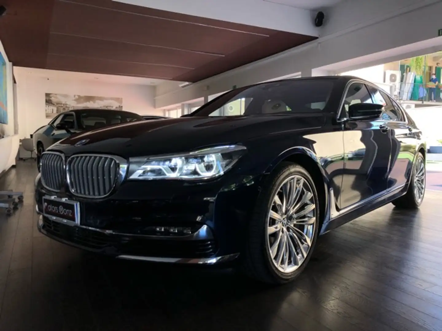 BMW 740 740e  (G11/G12) xDrive Eccelsa *Tetto *Full Blu/Azzurro - 1