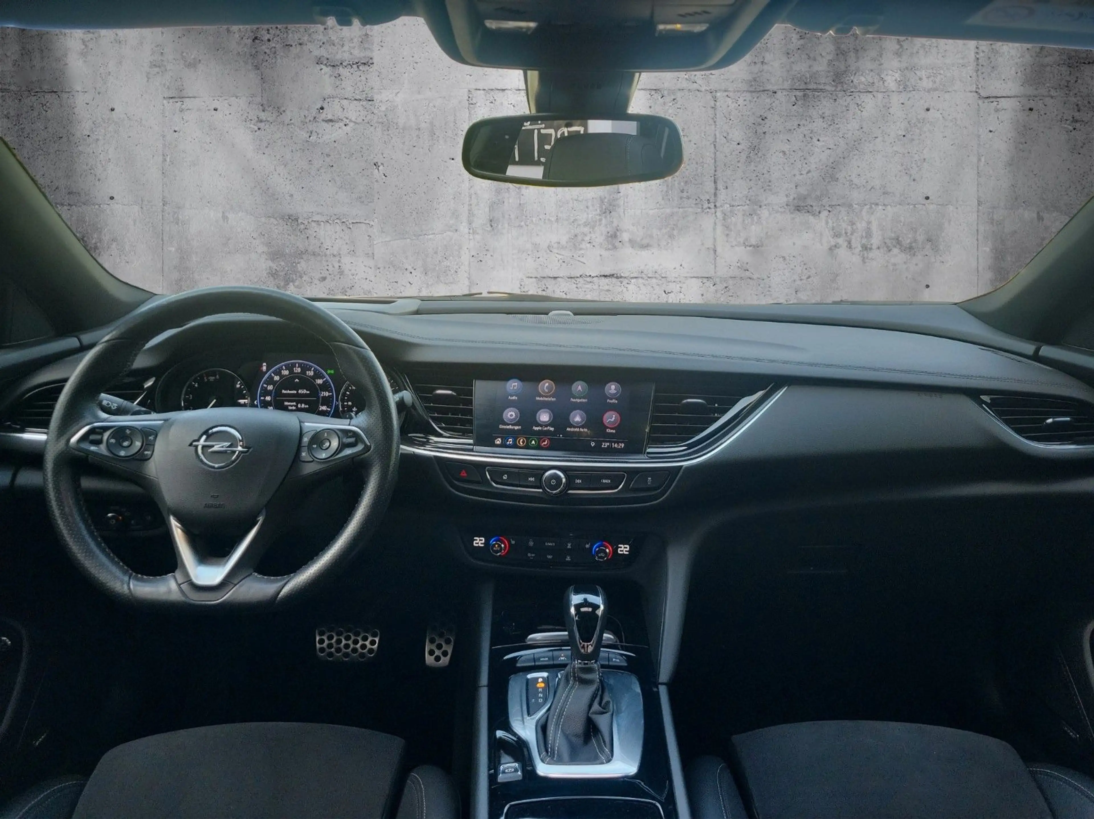 Opel Insignia B ST Premium "Ultimate" 1-Hand/Panorama — photo 11