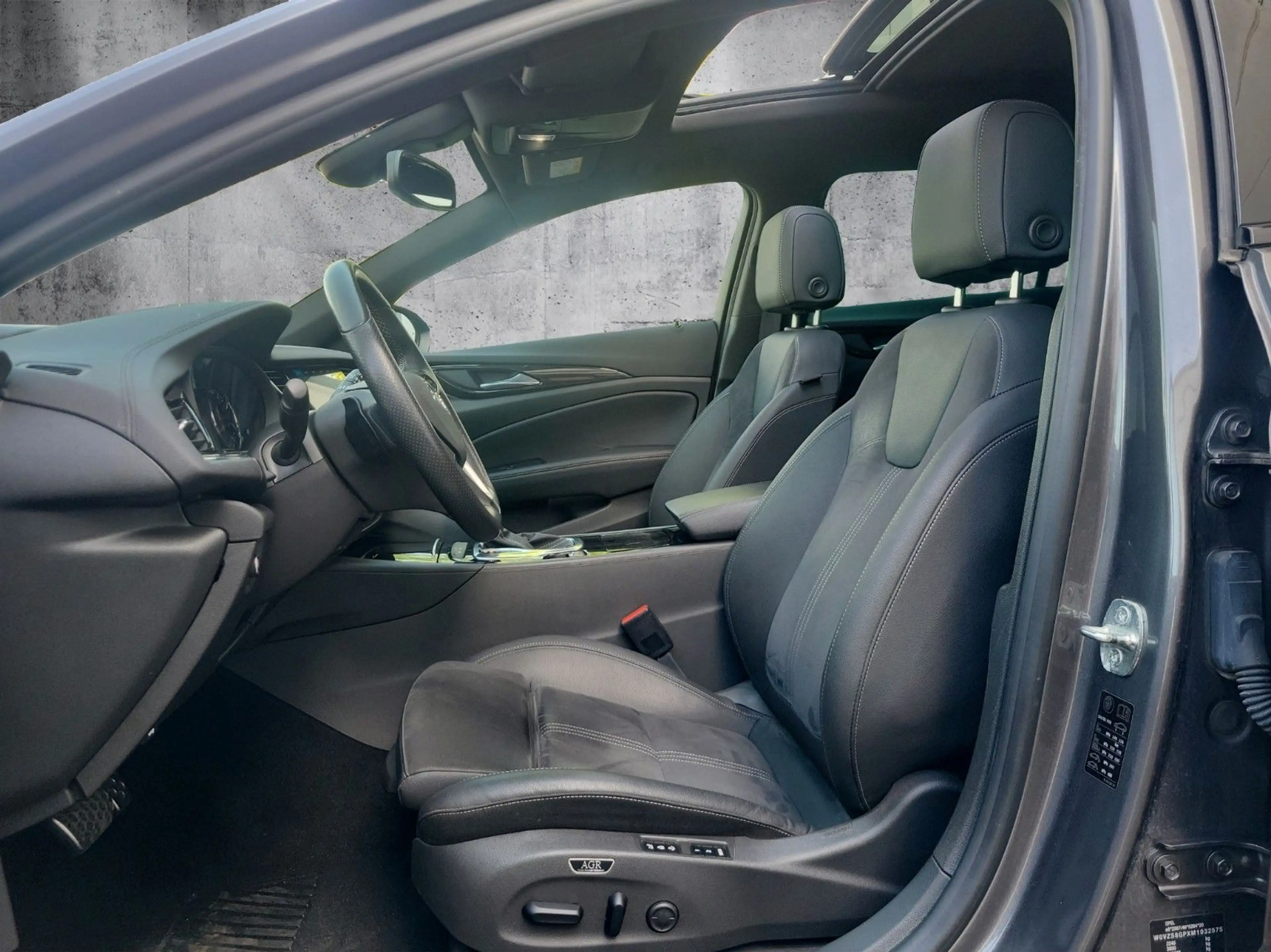 Opel Insignia B ST Premium "Ultimate" 1-Hand/Panorama — photo 22