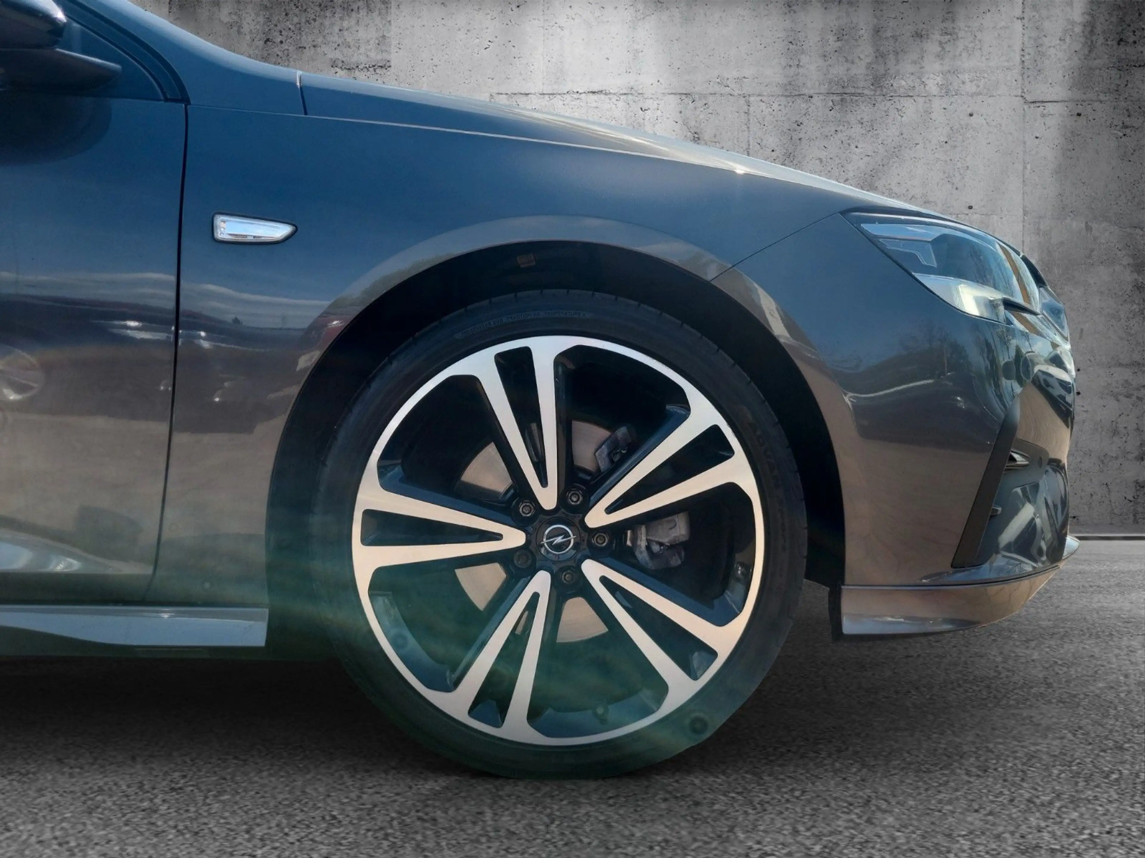 Opel Insignia B ST Premium "Ultimate" 1-Hand/Panorama — photo 30