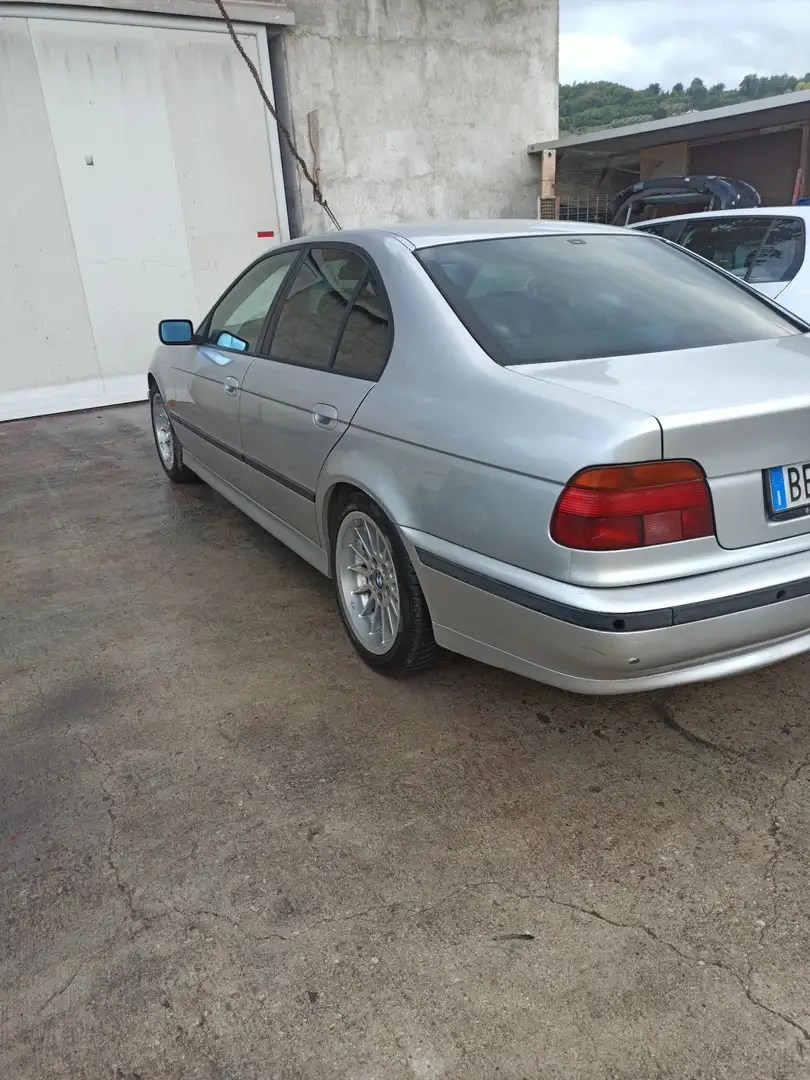 BMW 530 530d Attiva - 2