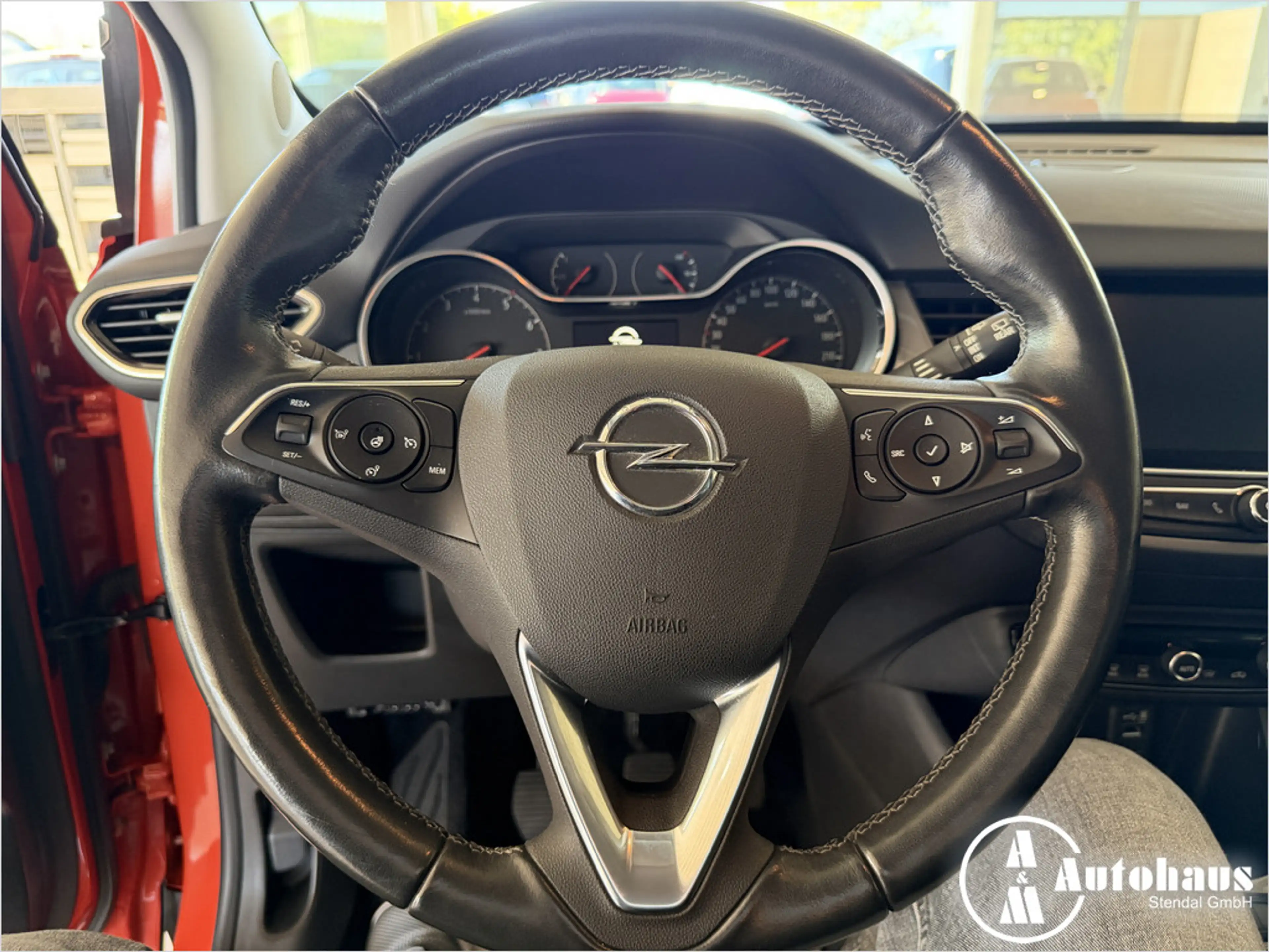 Opel Crossland 1.2 Ultimate KAMERA NAVI HUD LED — photo 14