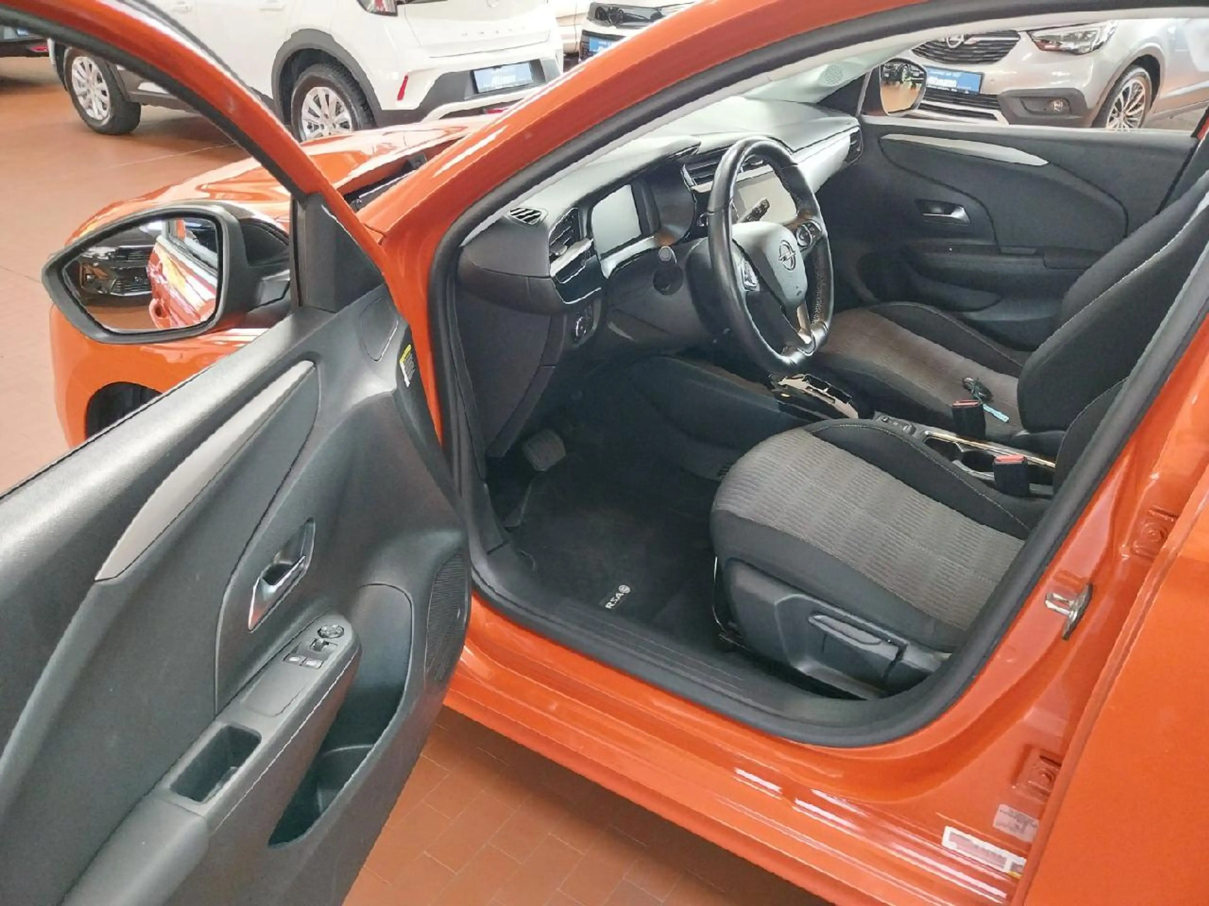 Opel Corsa-e e Edition SHZ LHZ Rück-KAM MFL — photo 10