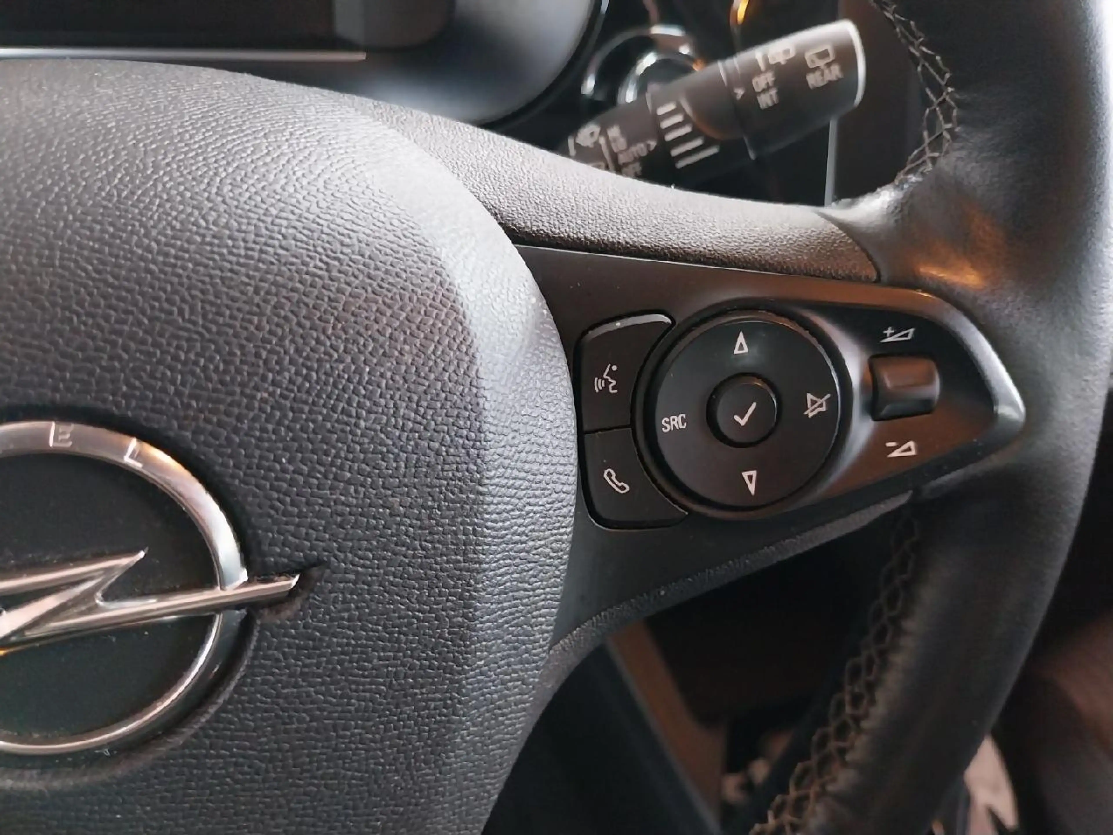Opel Corsa-e e Edition SHZ LHZ Rück-KAM MFL — photo 11