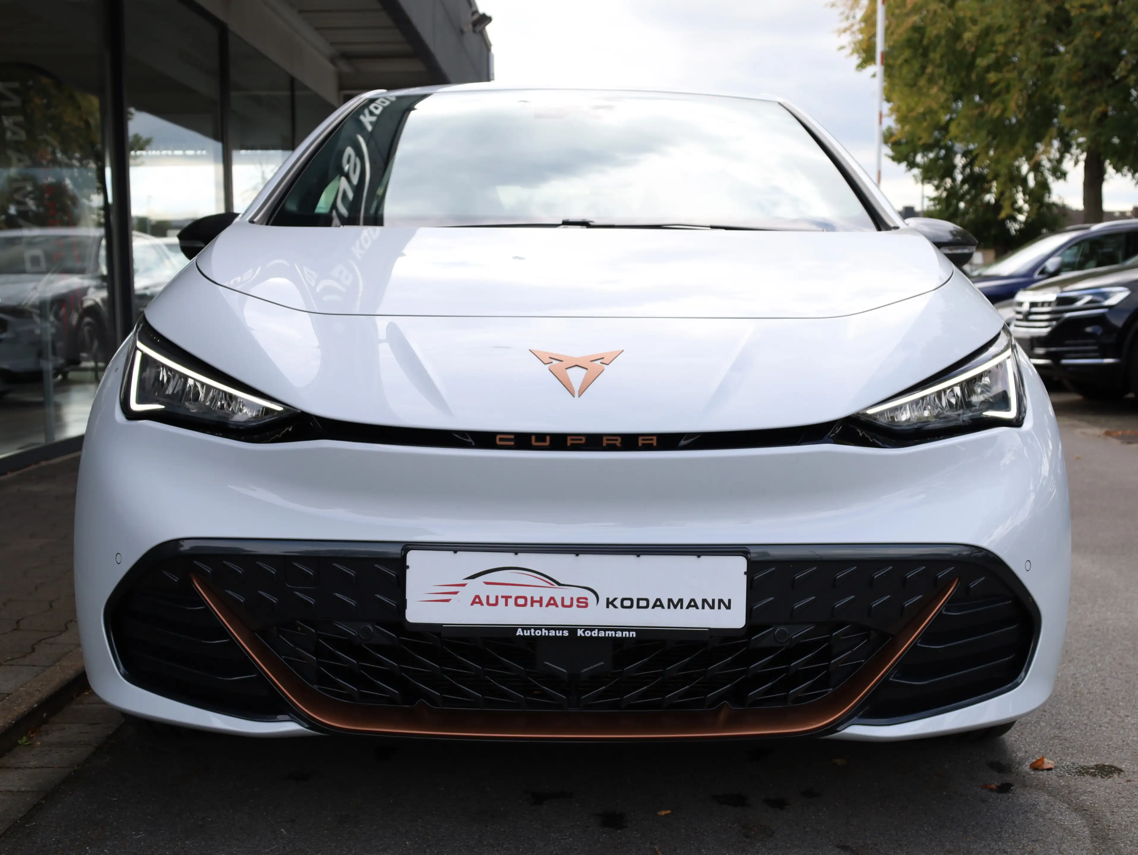 CUPRA Born 150 kW*ACC*Kamera*Parkassistent*Wärmepumpe* — photo 3