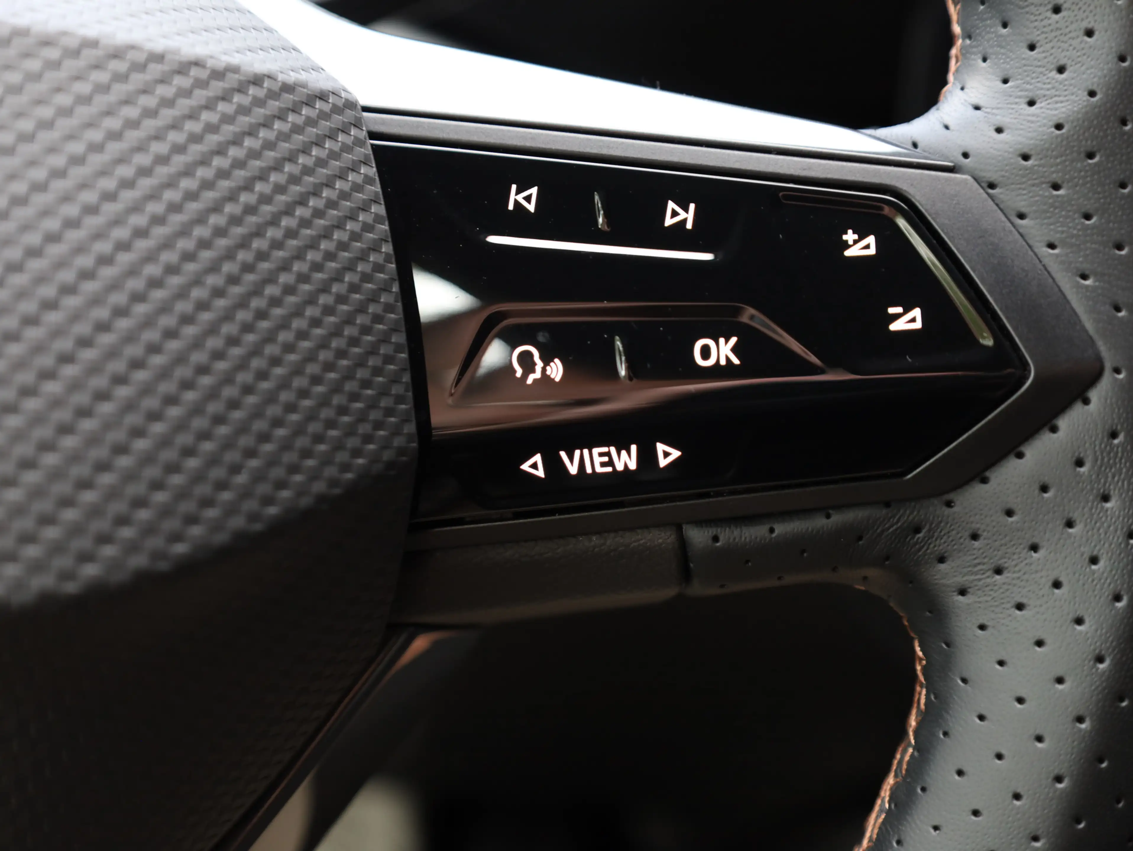 CUPRA Born 150 kW*ACC*Kamera*Parkassistent*Wärmepumpe* — photo 13