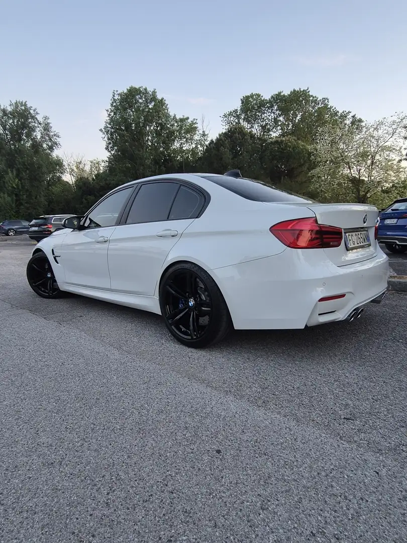 BMW M3 3.0 dkg - 2