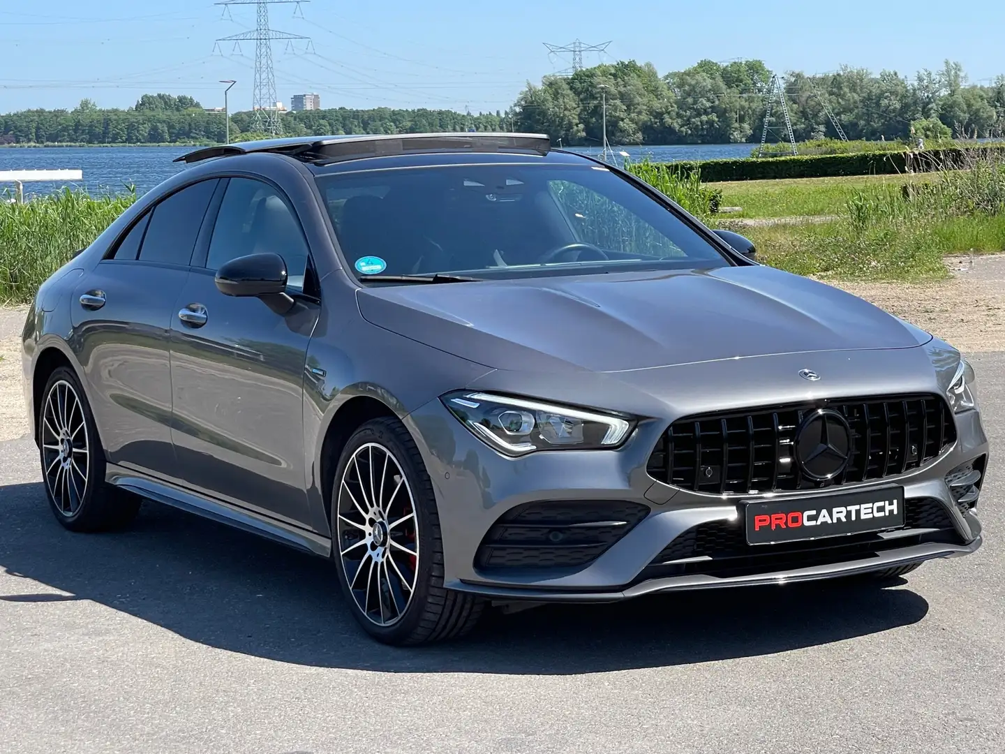 Mercedes-Benz CLA 250 e I 45 S I Pano I Ambient Diffuser I Szürke - 2