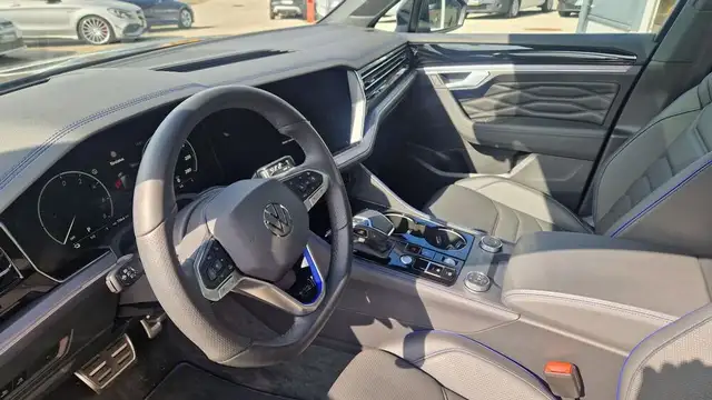 Volkswagen Touareg 4Motion V6 TSI eHybrid PHEV '''' R-LINE '''' Ansicht 9