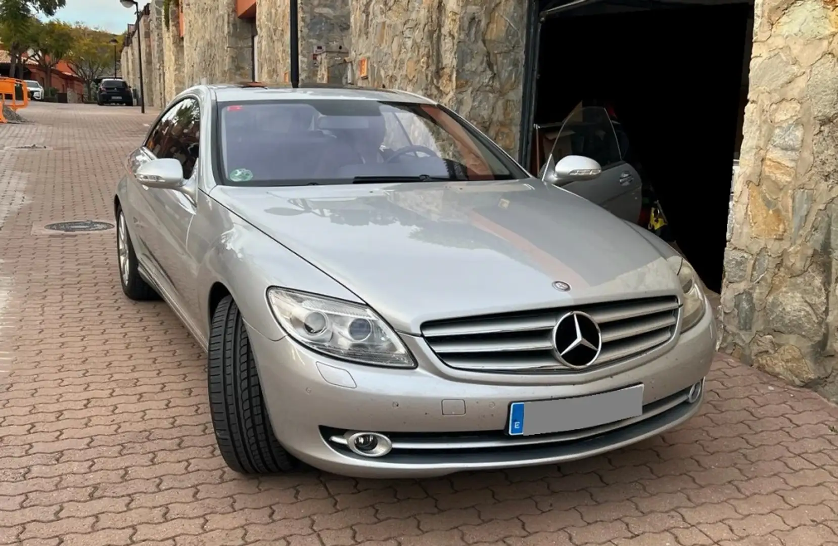 Mercedes-Benz CL 500 Aut. Plateado - 2