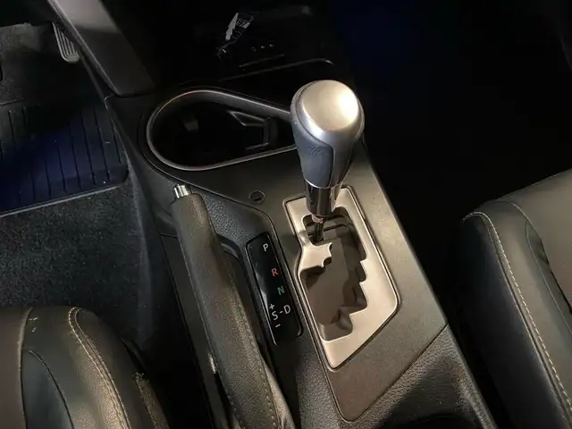 Toyota RAV4 view 12