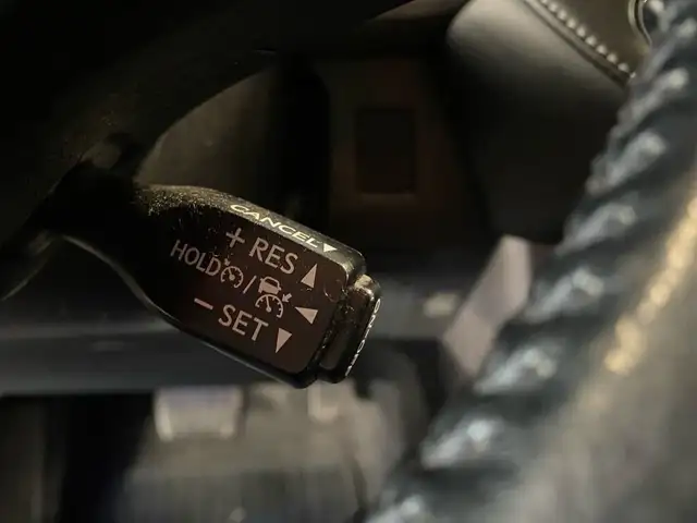 Toyota RAV4 view 19