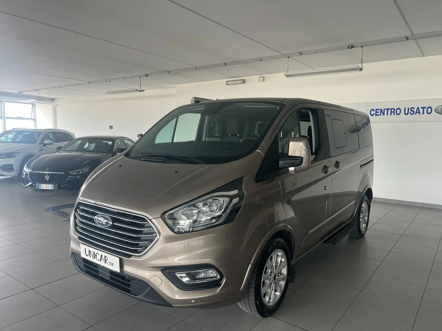 Ford Tourneo Custom 310L1 TITANIUM 2.0TDCI 130CV 8 POSTI Bronzo - 1