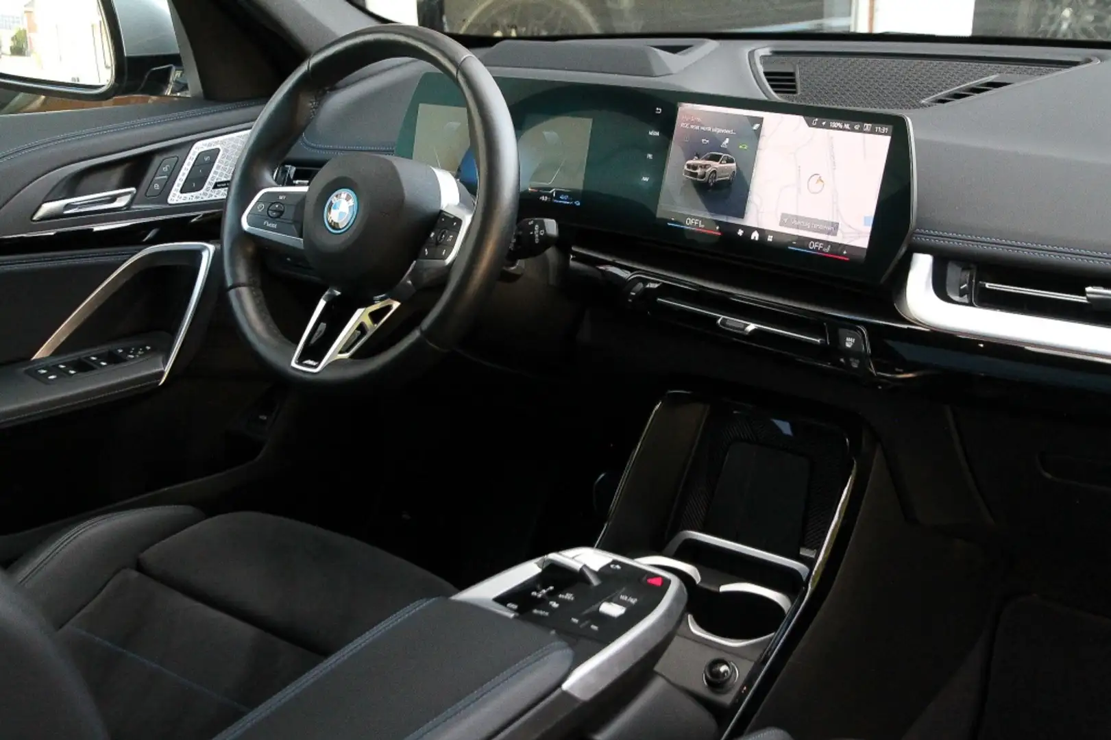 BMW X1 xDrive30e M-Sport I Pano I HUD I HYBRID Grau - 2