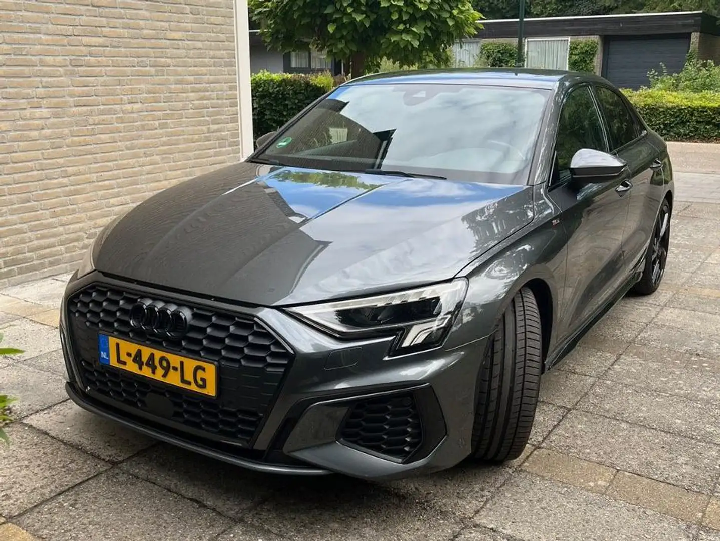 Audi A3 35 TFSI BLACK EDITION S-LINE 19' LMV | GARANTIE Grijs - 2
