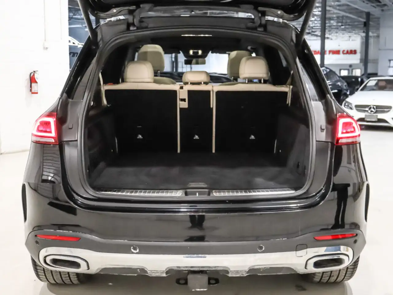 Mercedes-Benz GLE снимка Mercedes-Benz GLE