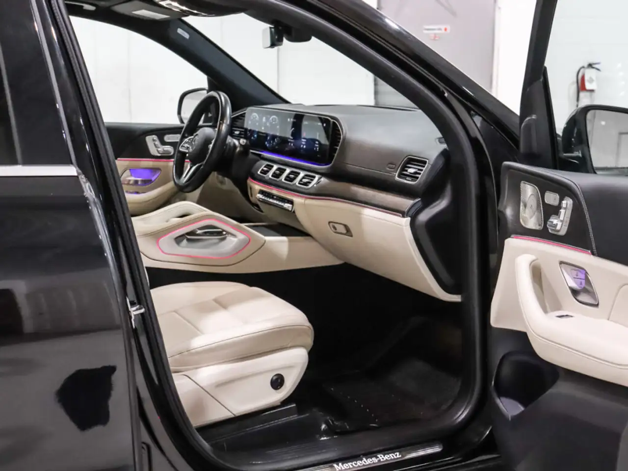 Mercedes-Benz GLE снимка Mercedes-Benz GLE