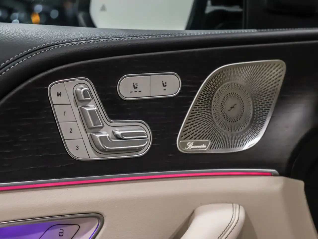Mercedes-Benz GLE снимка Mercedes-Benz GLE