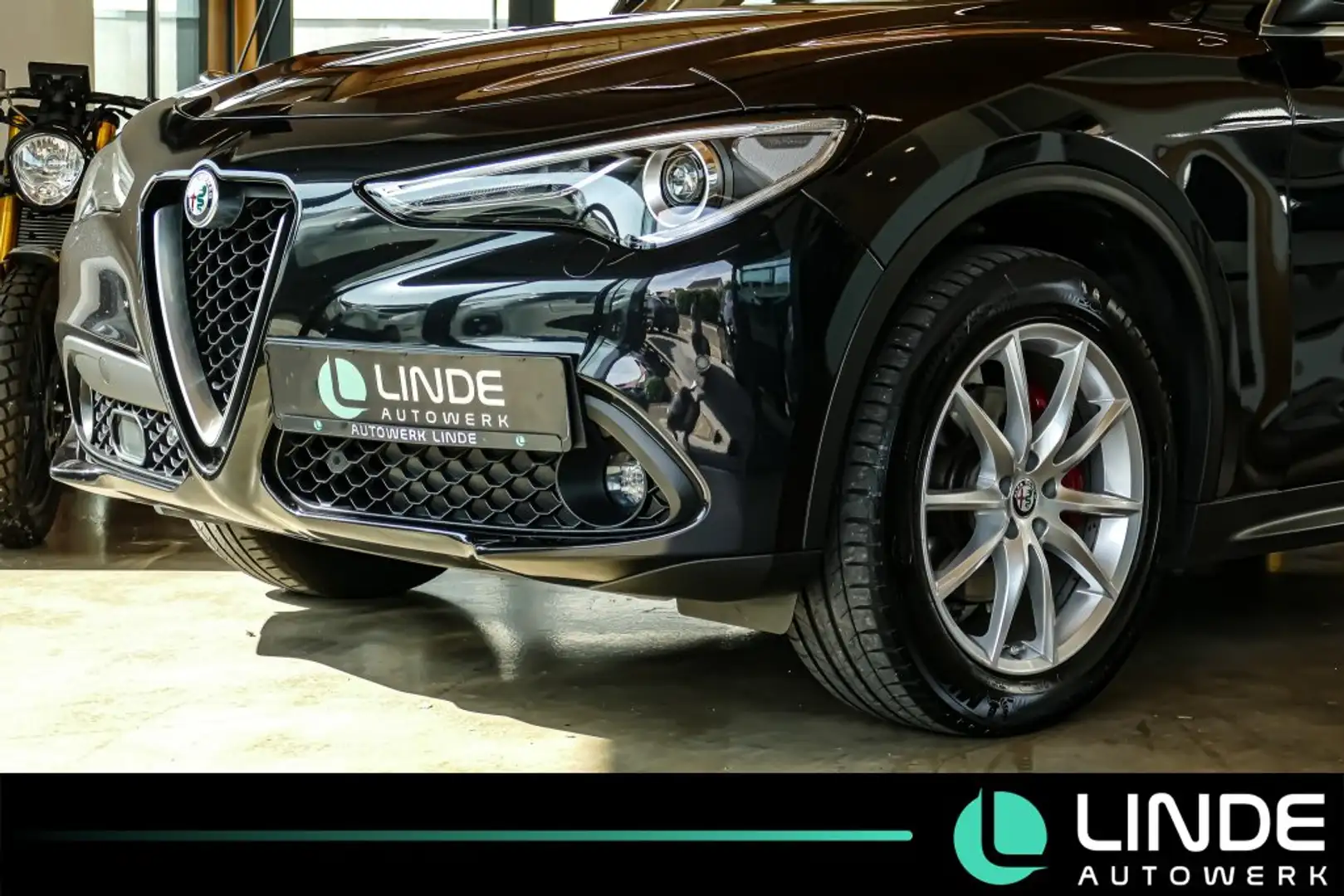 Alfa Romeo Stelvio Lusso Q4 |NAVI|RFK|LEDER|PANO|MEMORY|ACC Black - 2