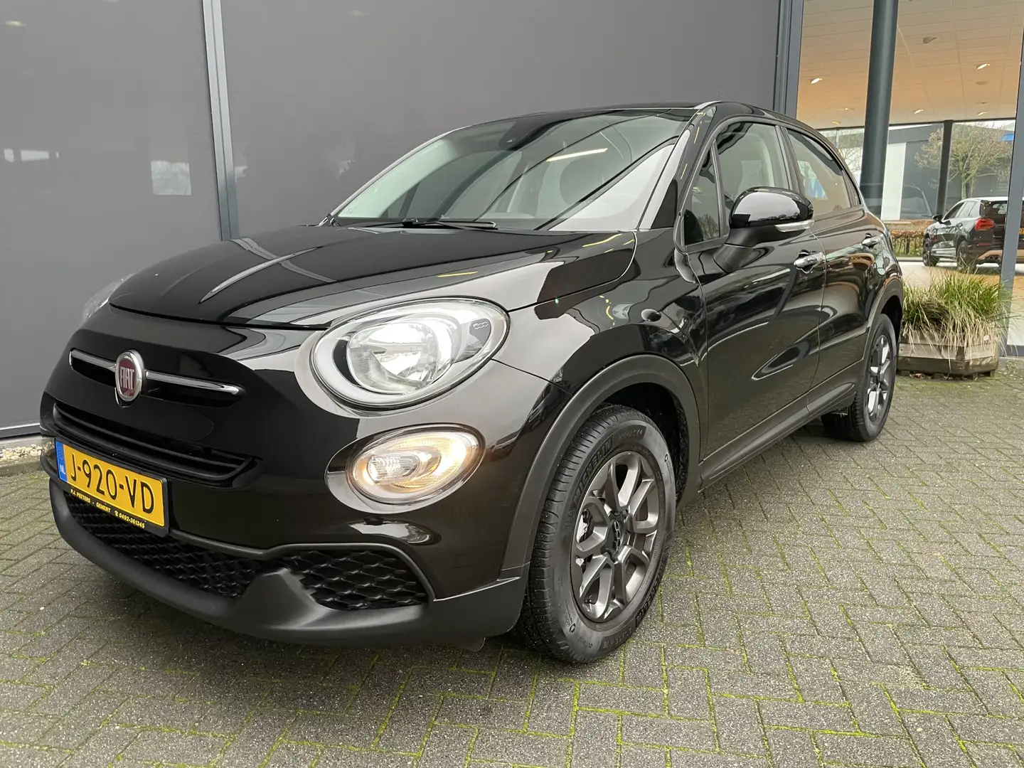 Fiat 500X 1.0 GSE Urban 120 th edition Airco - Cruise contro Noir - 2