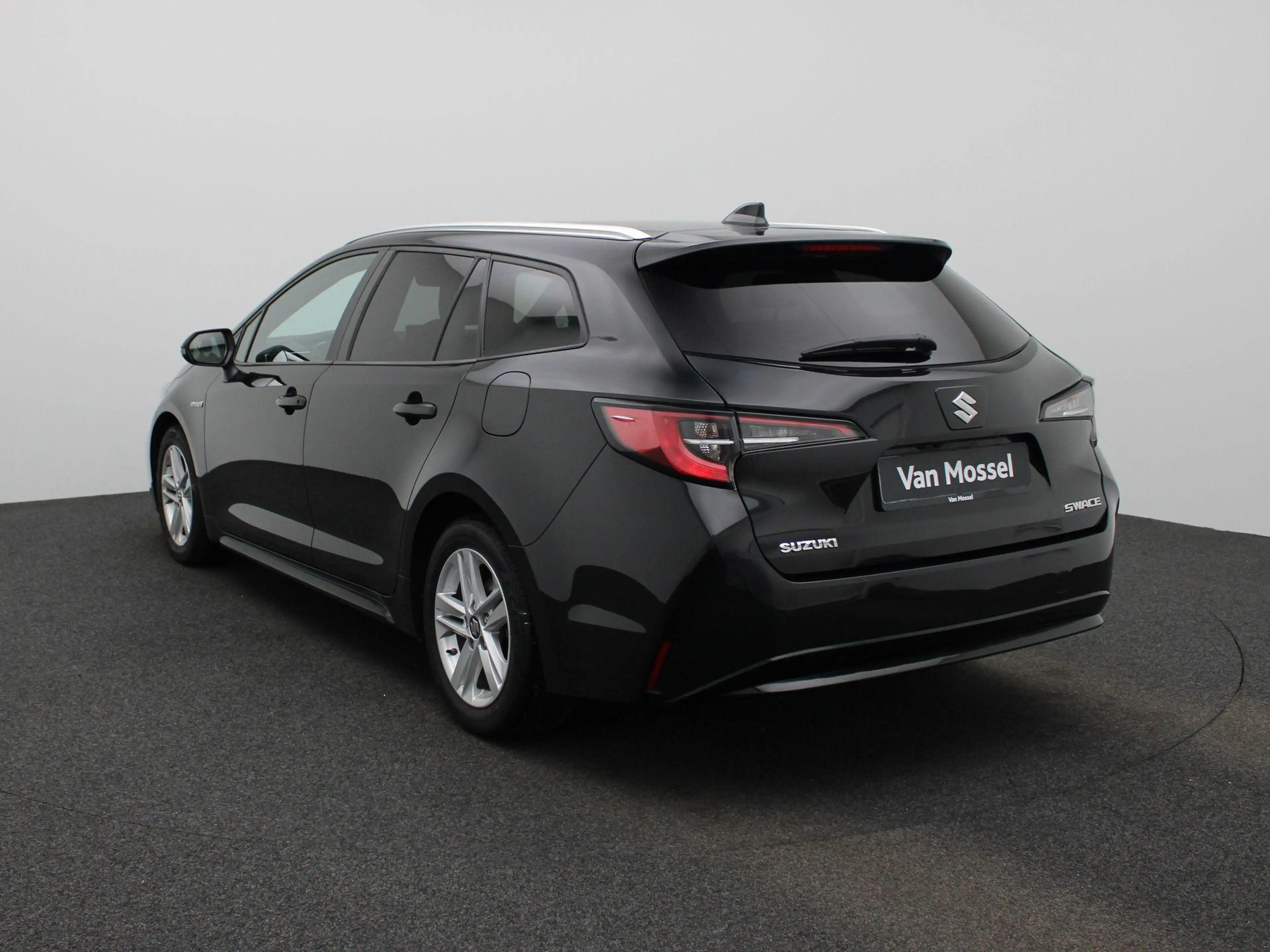 Suzuki Swace 1.8 Hybrid Style | Automaat | Stoel verwarming | V — photo 2
