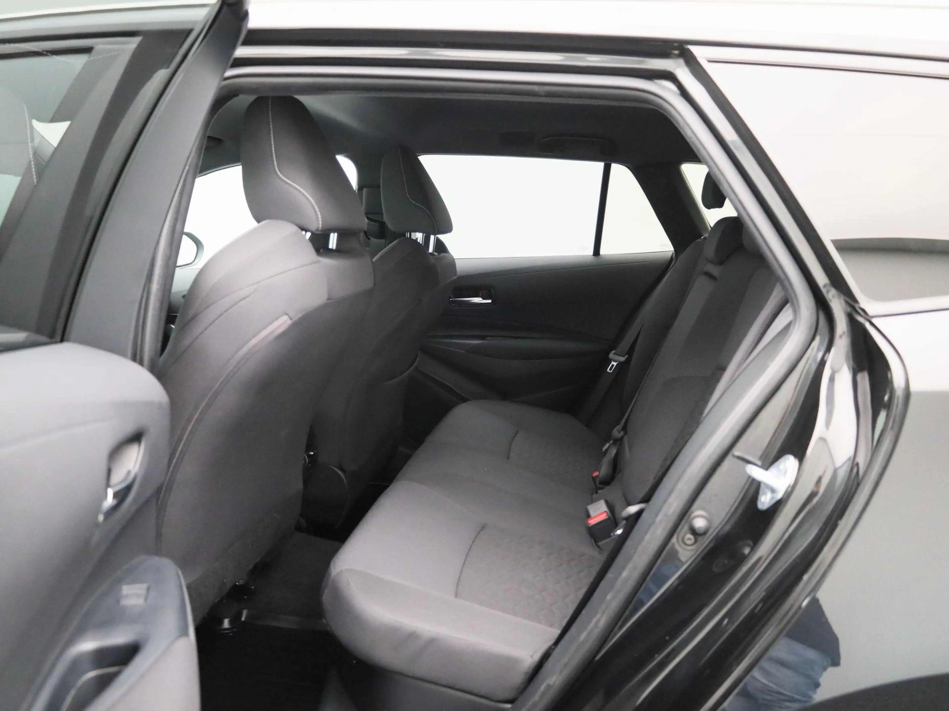 Suzuki Swace 1.8 Hybrid Style | Automaat | Stoel verwarming | V — photo 10