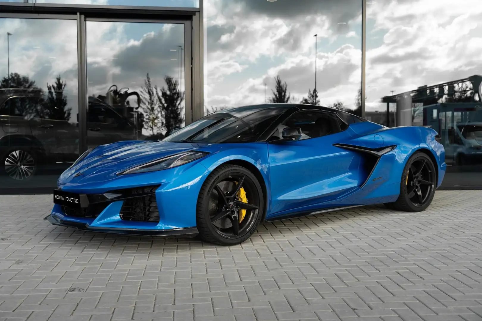 Corvette C8 E-Ray Convertible Automaat 3LZ Package | Competiti Bleu - 1