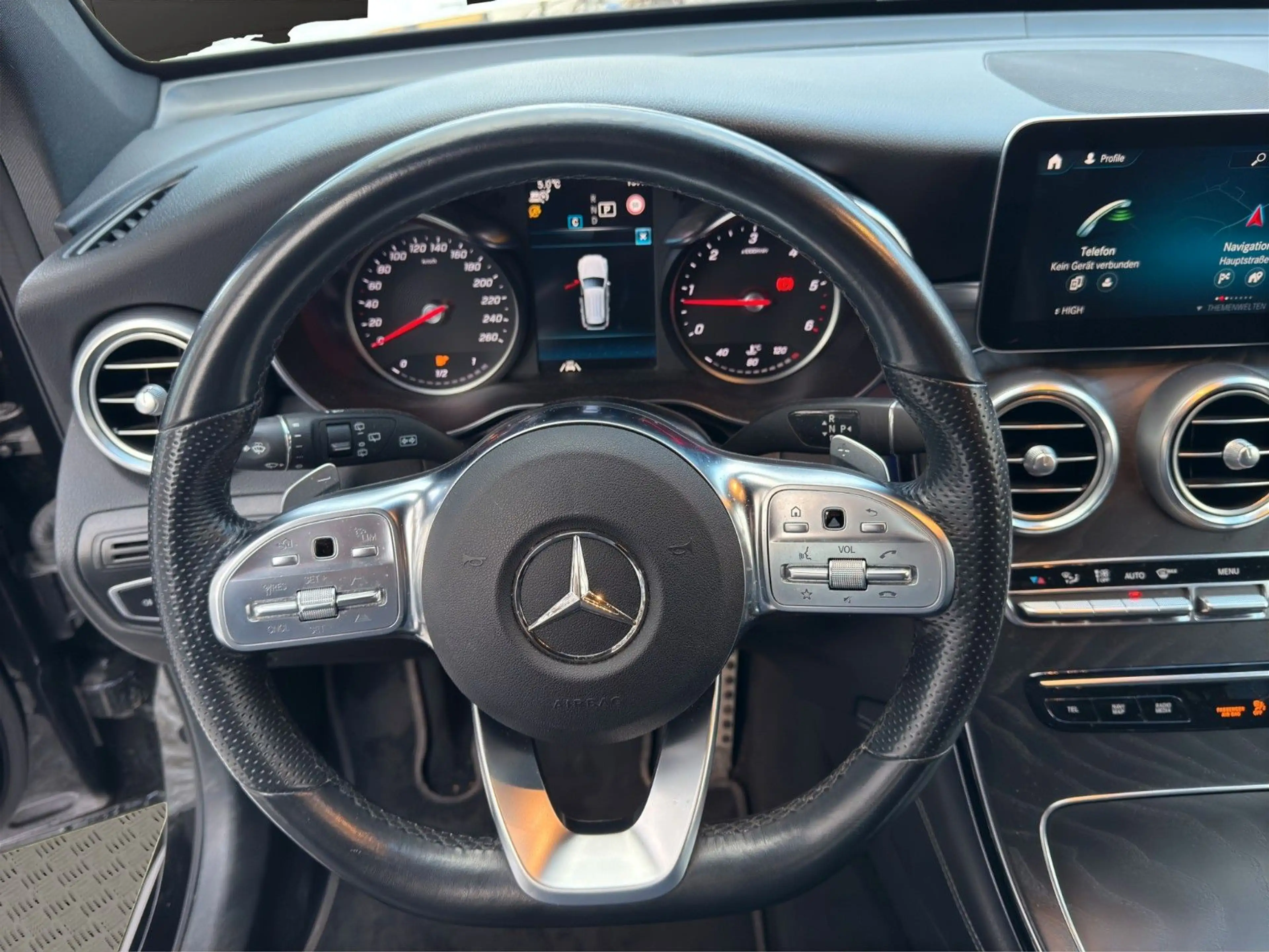 Mercedes-Benz GLC 220 d 4Matic AMG-Line Multibeam AHK — photo 11