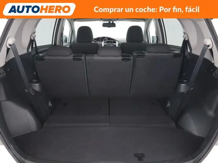 Toyota Corolla Verso 2015, foto 18