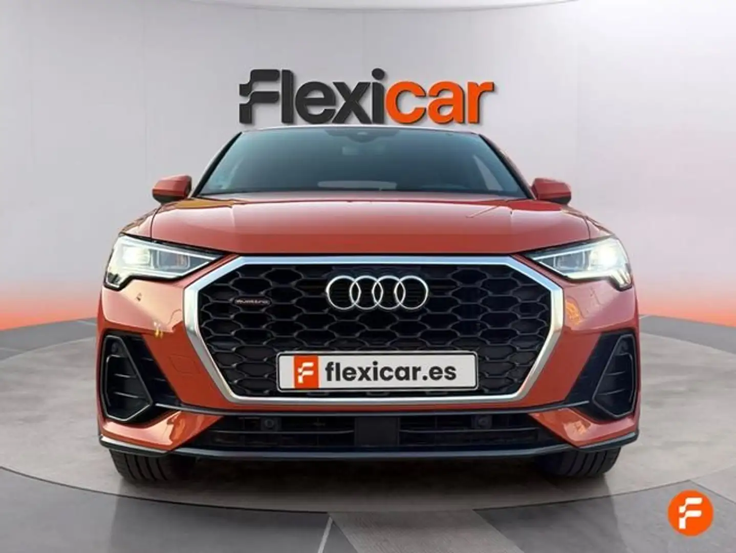 Audi Q3 40 TDI quattro S tronic 140kW Naranja - 2