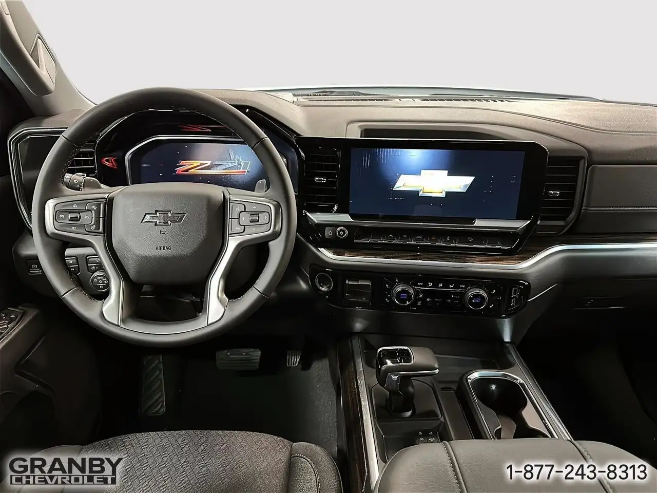 Chevrolet Silverado 1500 снимка Chevrolet Silverado 1500