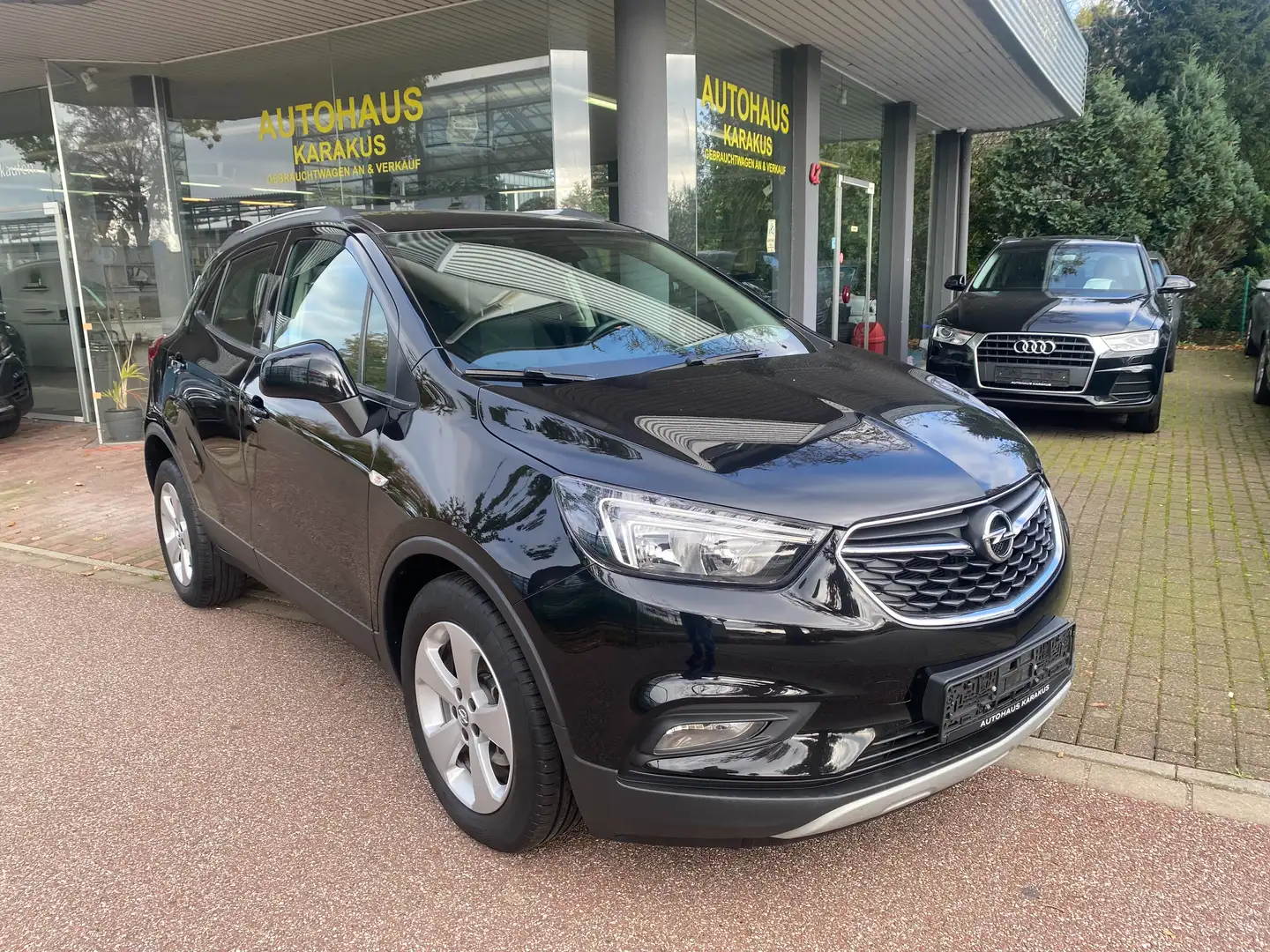Opel Mokka X 1.4 Edition Automatik/Navi/Carplay/AHK Schwarz - 1