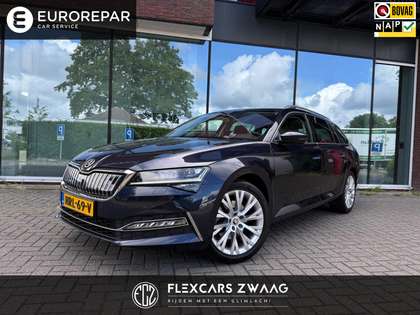 Skoda Superb Combi 1.4 TSI iV STyle Business - Automaat - Mavi