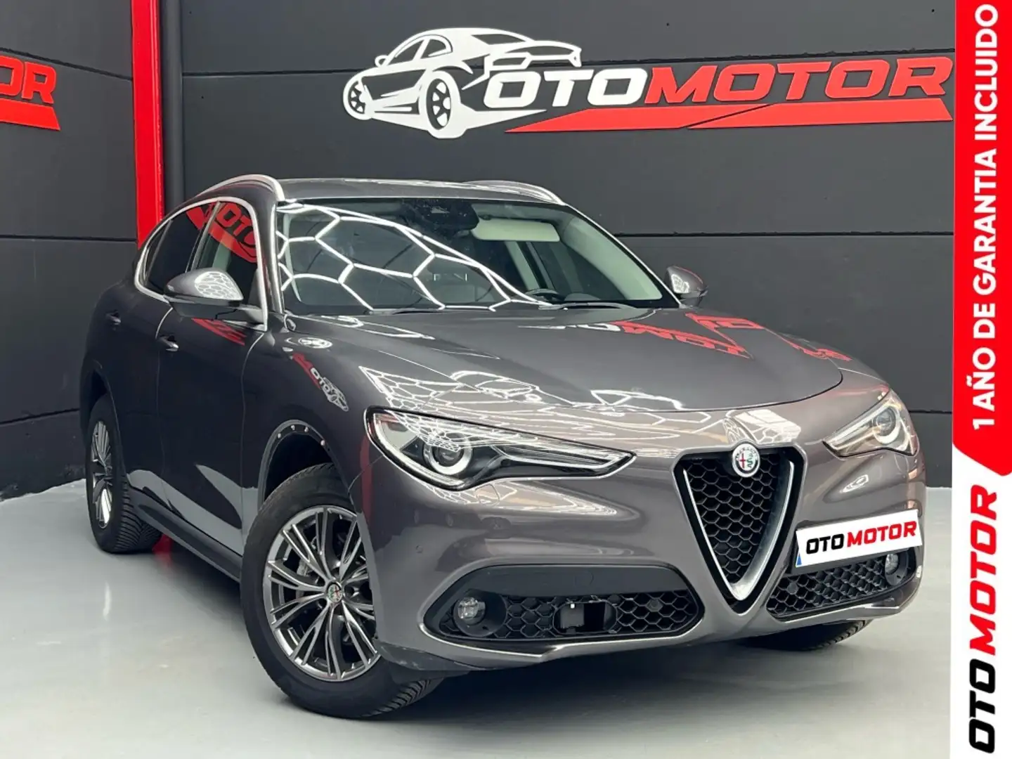 Alfa Romeo Stelvio 2.2 Super Q4 210 Aut. Gris - 1